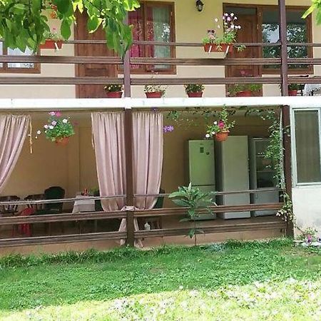 Эльза Hotell Gudauta Exteriör bild