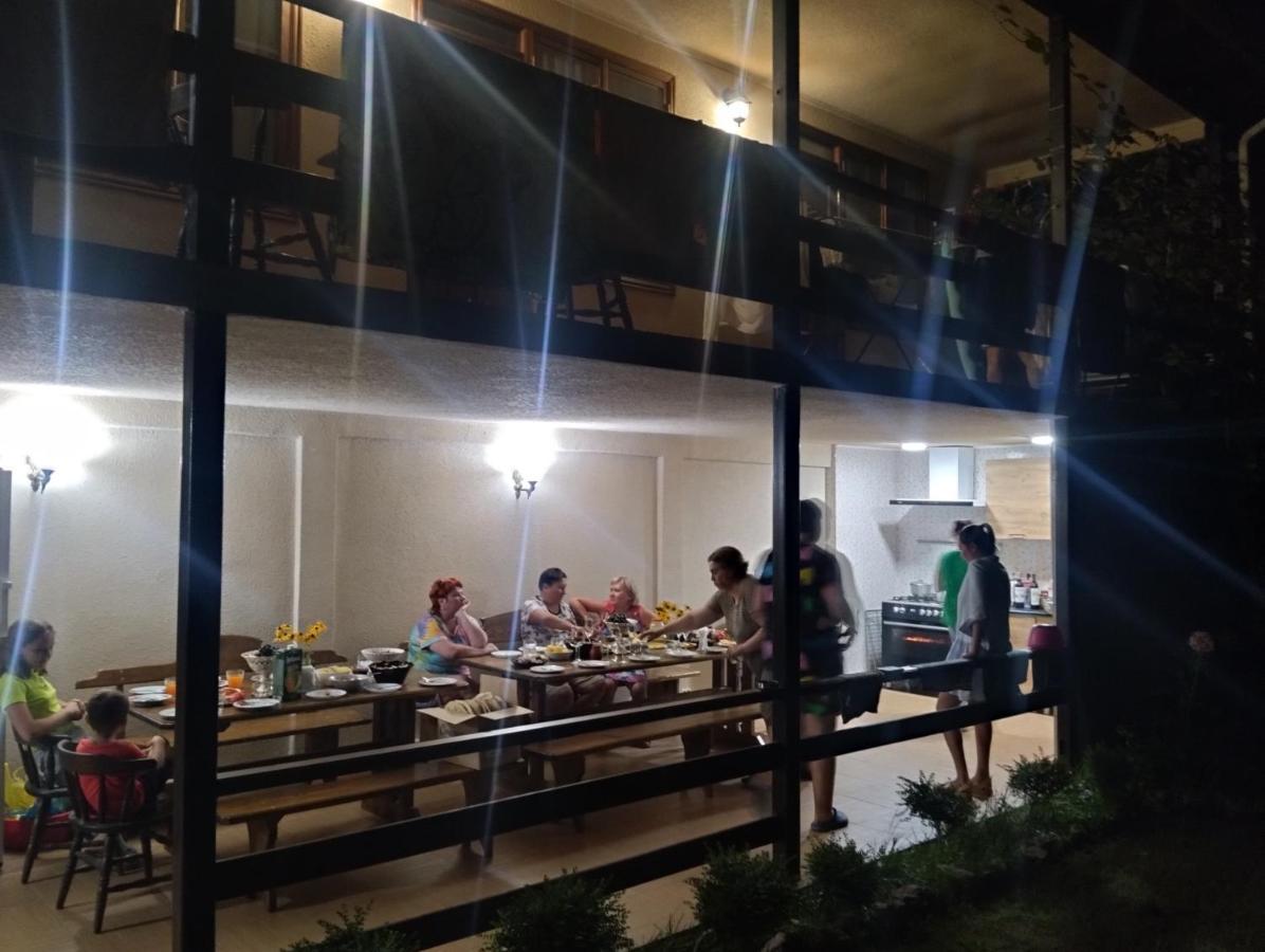 Эльза Hotell Gudauta Exteriör bild